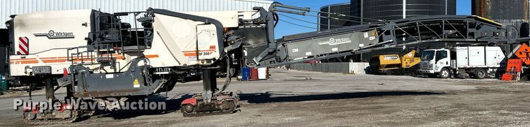 image for item NR9508 2011 Wirtgen W200  milling machine