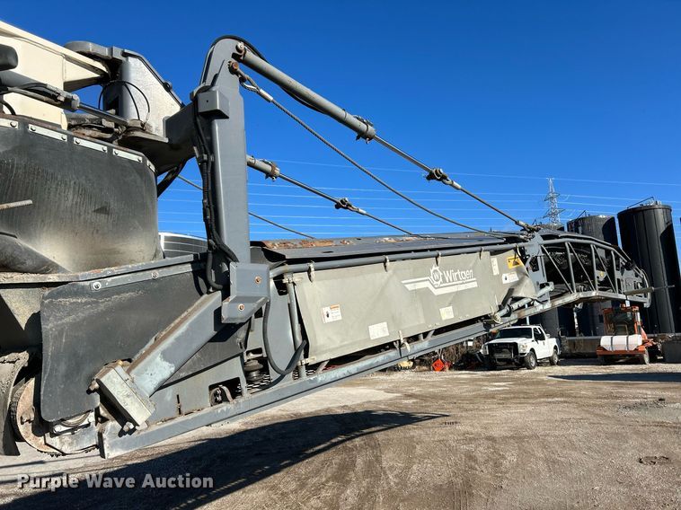 image for item NR9508 2011 Wirtgen W200  milling machine