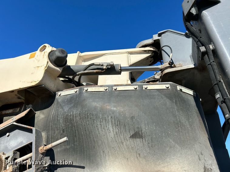 image for item NR9508 2011 Wirtgen W200  milling machine