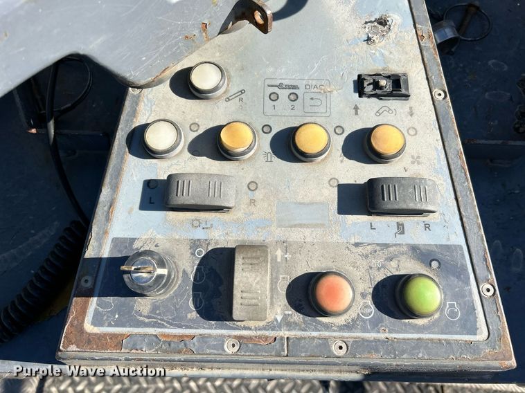 image for item NR9508 2011 Wirtgen W200  milling machine