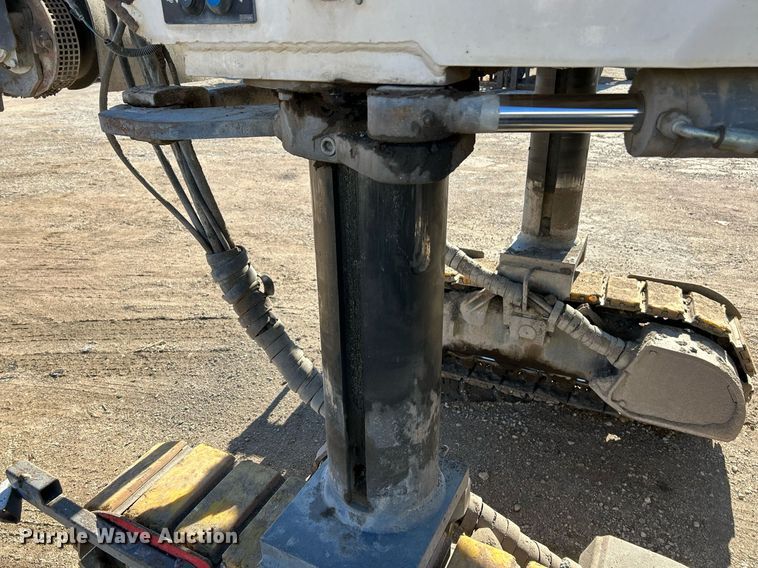 image for item NR9508 2011 Wirtgen W200  milling machine