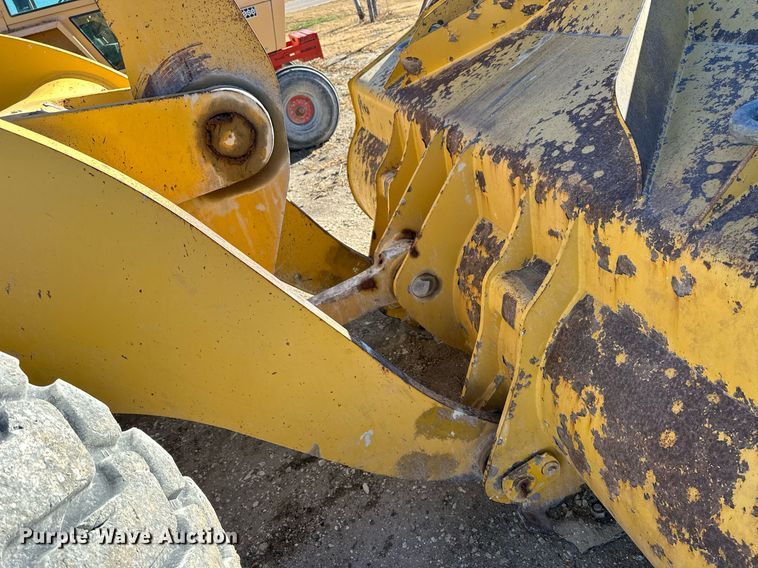 image for item NS9024 2002 Komatsu WA450-5  wheel loader