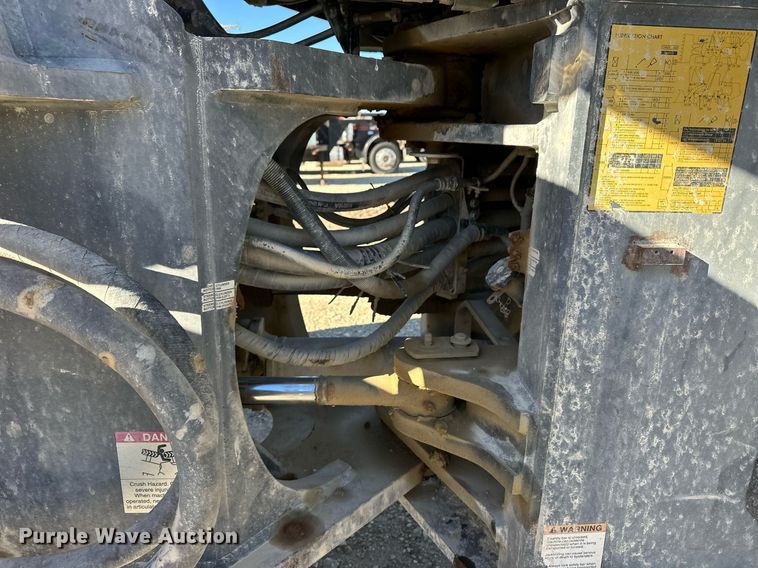 image for item NS9024 2002 Komatsu WA450-5  wheel loader