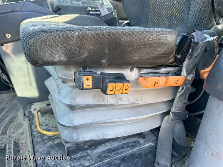 image for item NS9024 2002 Komatsu WA450-5  wheel loader