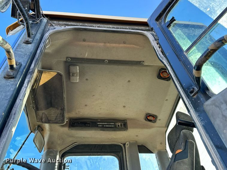 image for item NS9024 2002 Komatsu WA450-5  wheel loader