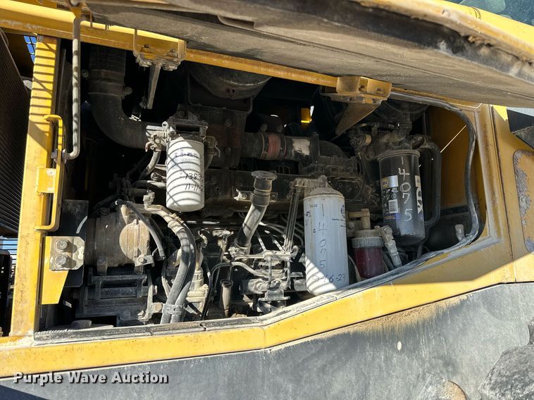 image for item NS9024 2002 Komatsu WA450-5  wheel loader