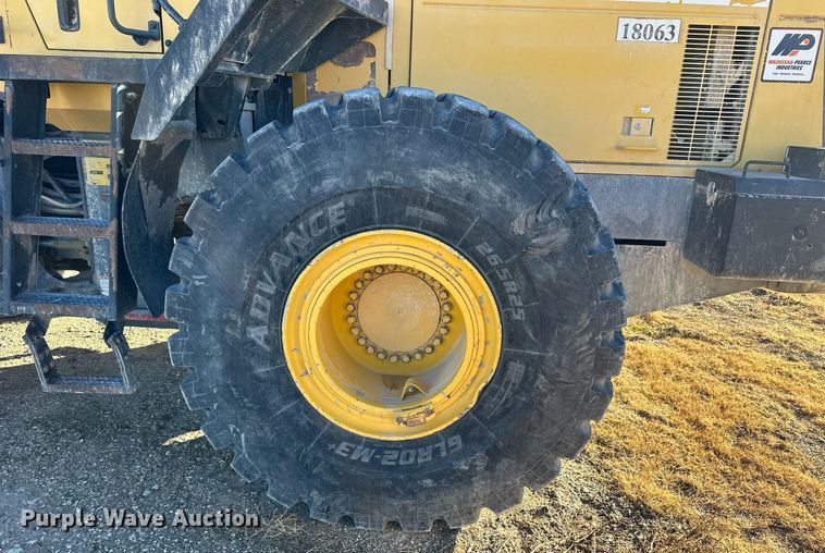 image for item NS9024 2002 Komatsu WA450-5  wheel loader