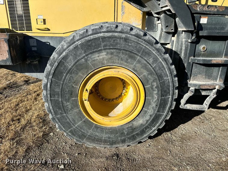 image for item NS9024 2002 Komatsu WA450-5  wheel loader