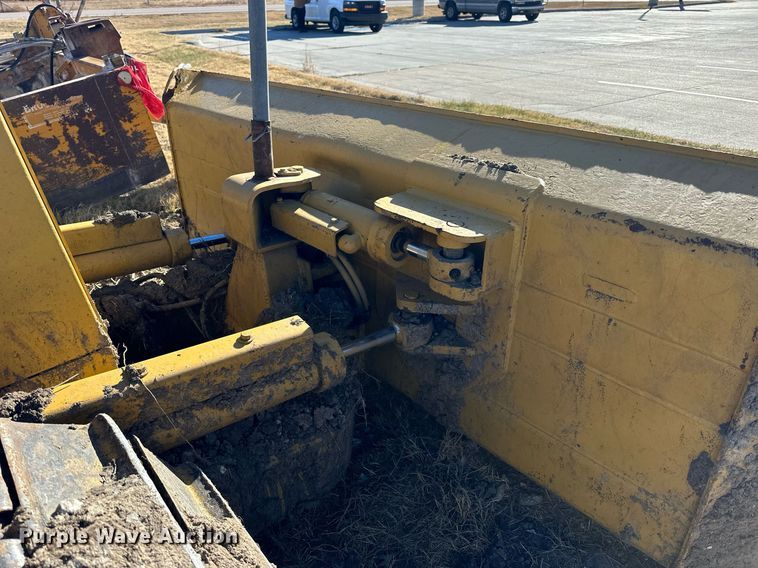 image for item NS9025 1996 Caterpillar D5C Series III  dozer