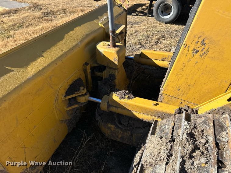 image for item NS9025 1996 Caterpillar D5C Series III  dozer