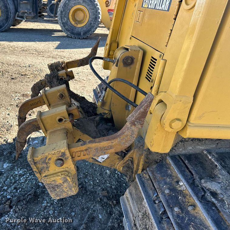 image for item NS9025 1996 Caterpillar D5C Series III  dozer