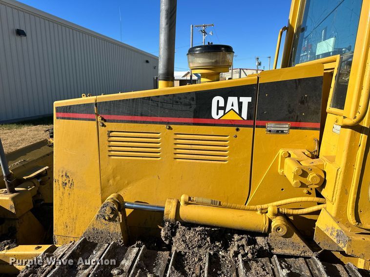 image for item NS9025 1996 Caterpillar D5C Series III  dozer
