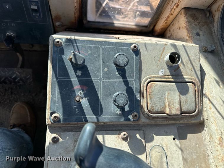 image for item NS9025 1996 Caterpillar D5C Series III  dozer