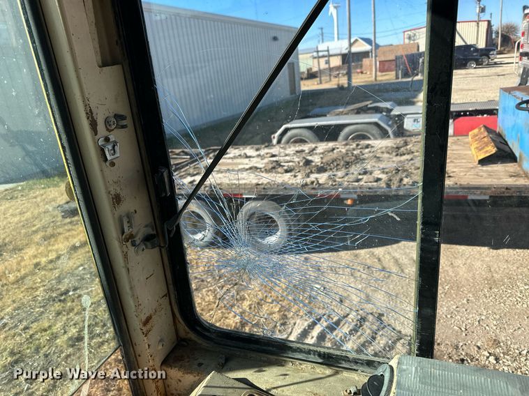 image for item NS9025 1996 Caterpillar D5C Series III  dozer