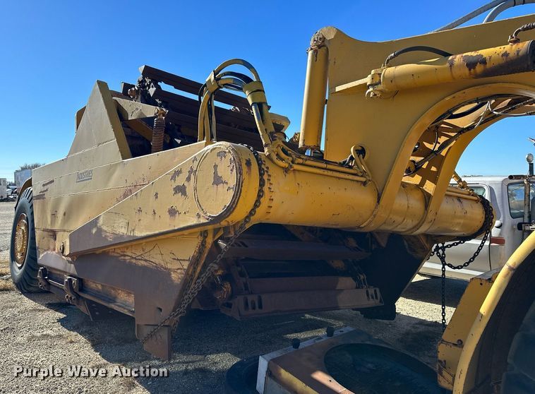 image for item NS9027 International 444  elevating scraper