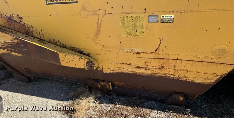 image for item NS9027 International 444  elevating scraper