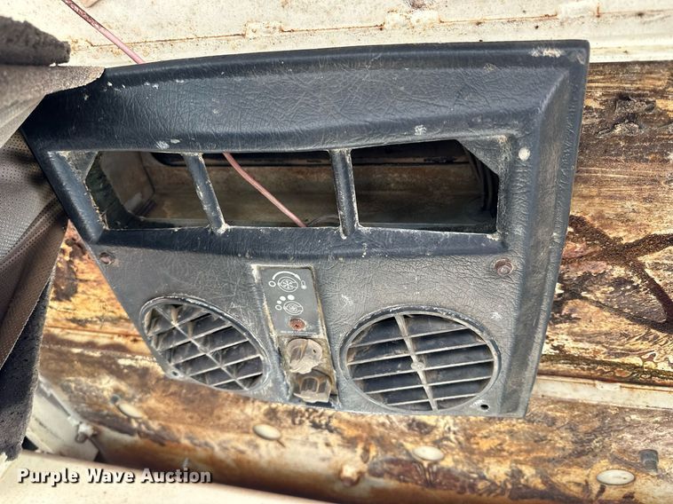 image for item NS9027 International 444  elevating scraper