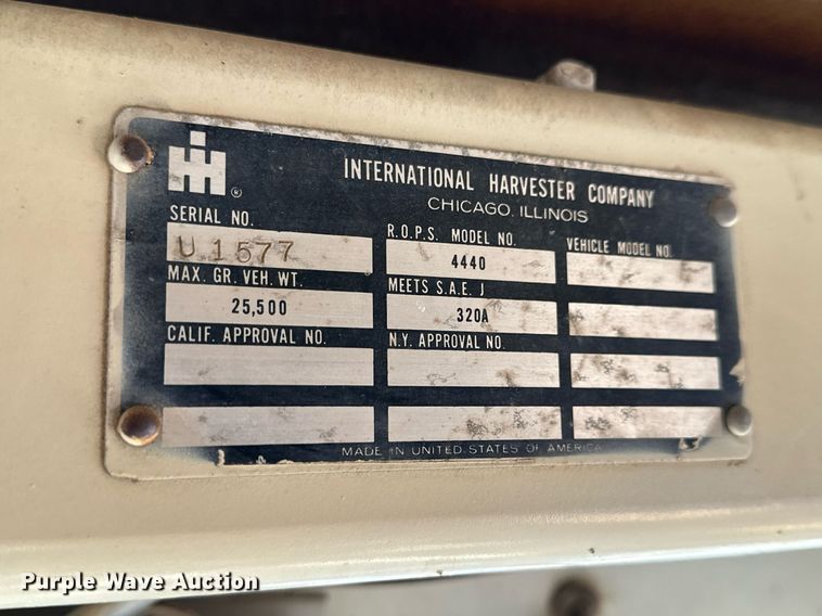 image for item NS9027 International 444  elevating scraper