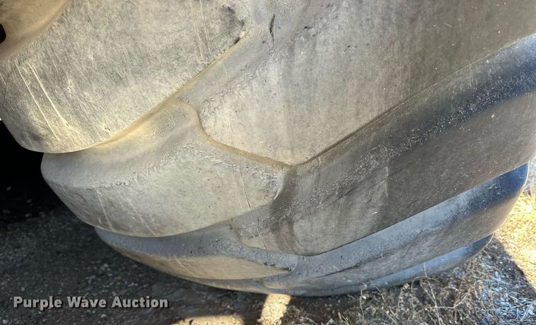 image for item NS9027 International 444  elevating scraper