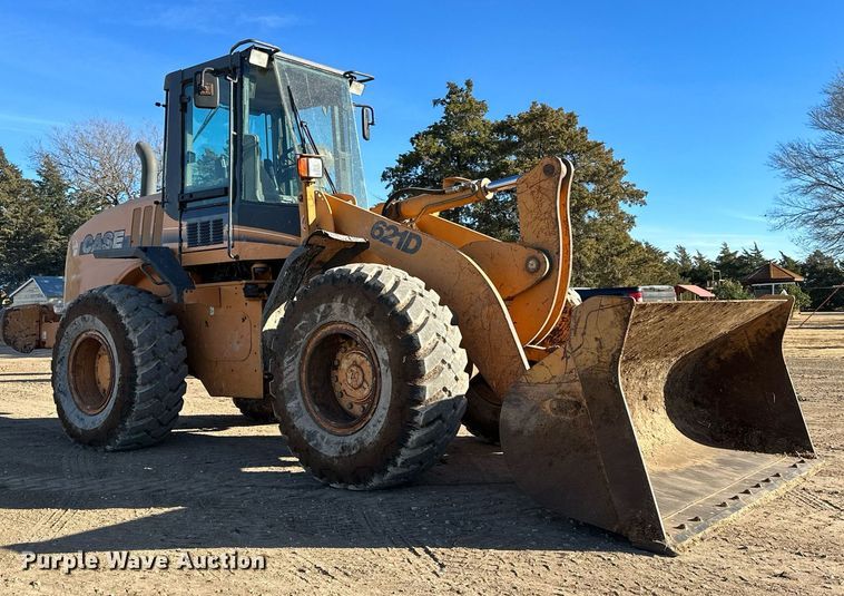 image for item NS9036 2004 Case 621D  wheel loader