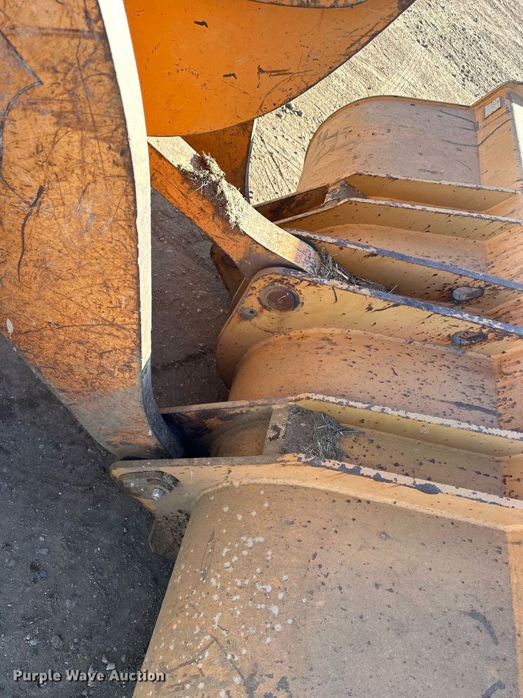 image for item NS9036 2004 Case 621D  wheel loader