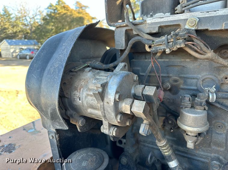 image for item NS9036 2004 Case 621D  wheel loader