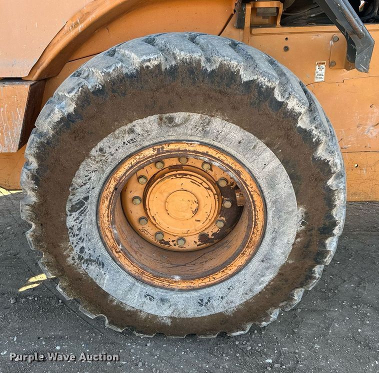 image for item NS9036 2004 Case 621D  wheel loader