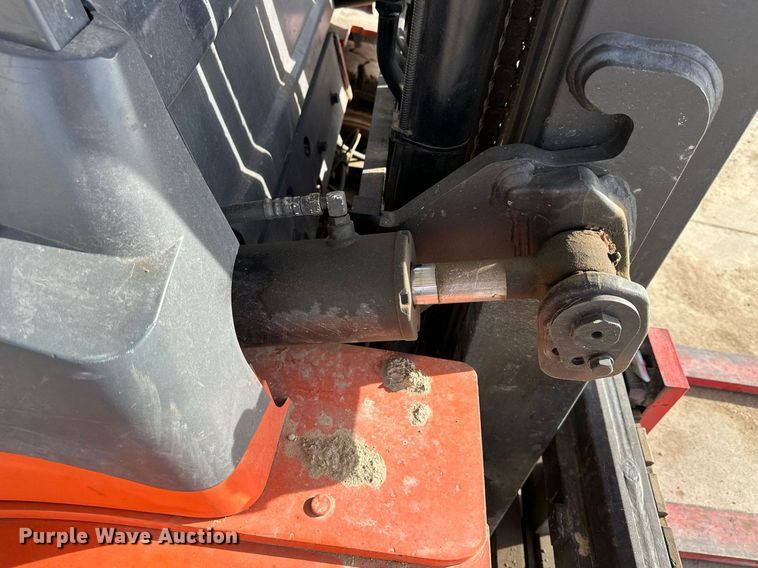 image for item NS9067 2001 Toyota 7FDU35 forklift