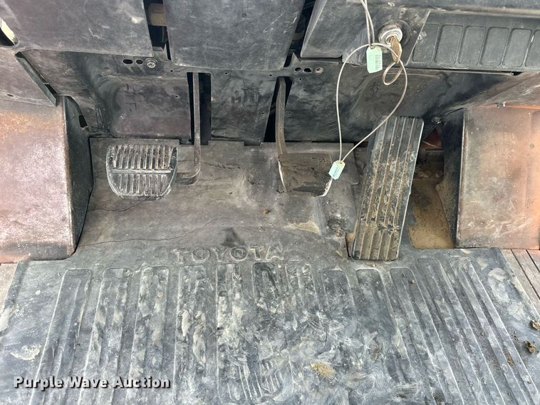 image for item NS9067 2001 Toyota 7FDU35 forklift