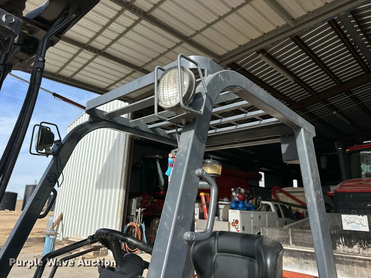 image for item NS9067 2001 Toyota 7FDU35 forklift