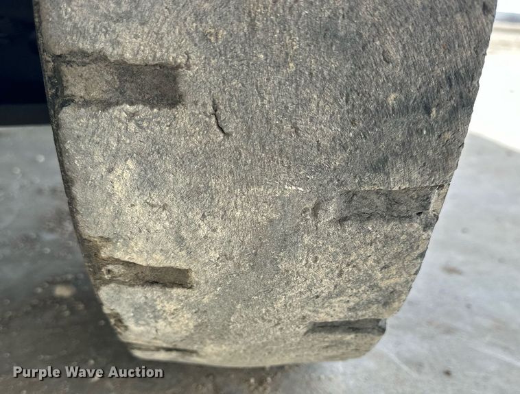 image for item NS9067 2001 Toyota 7FDU35 forklift