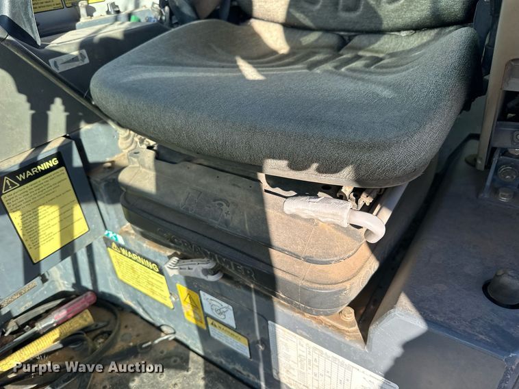 image for item NS9084 2008 Takeuchi TB153FR  mini excavator