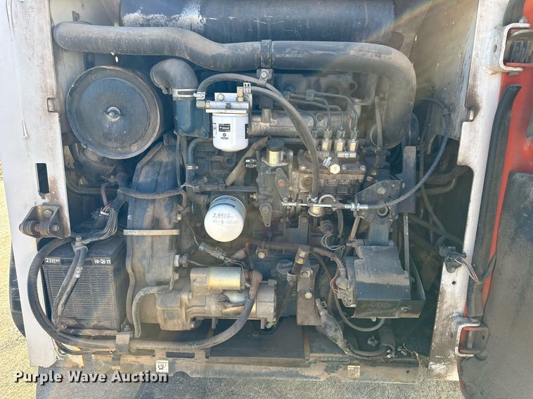 image for item NS9085 2007 Bobcat T320  tracked skid steer loader