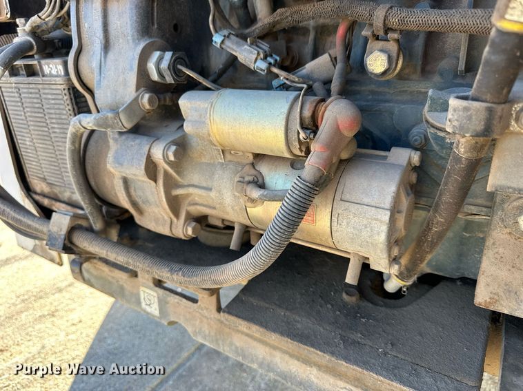 image for item NS9085 2007 Bobcat T320  tracked skid steer loader