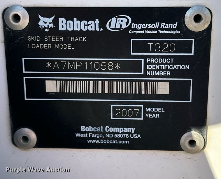 image for item NS9085 2007 Bobcat T320  tracked skid steer loader