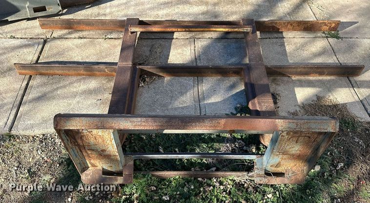 image for item NS9087 Skid steer ripper and drag