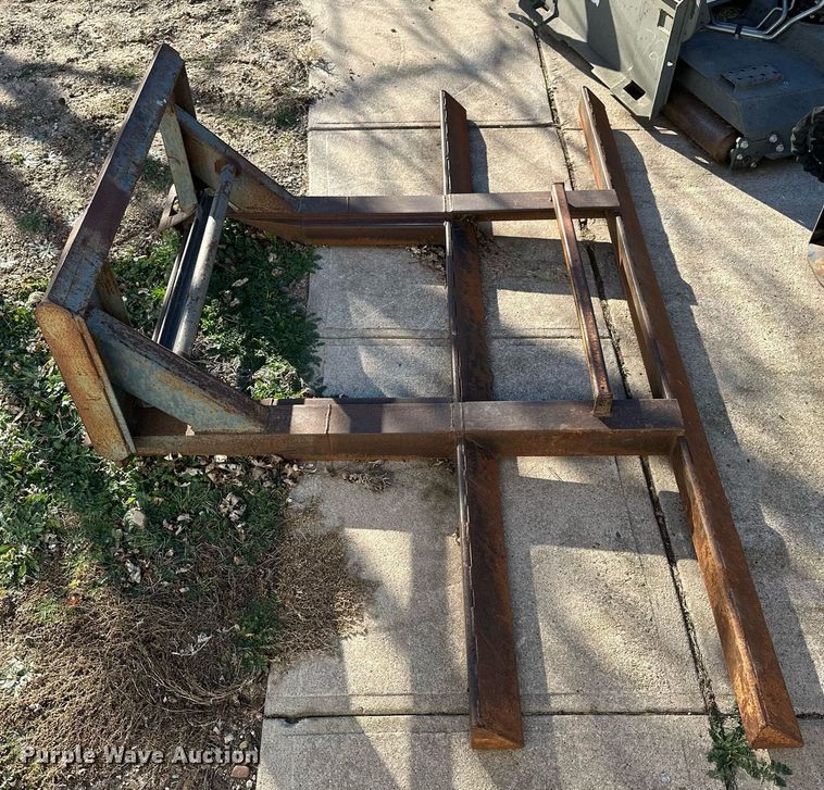 image for item NS9087 Skid steer ripper and drag