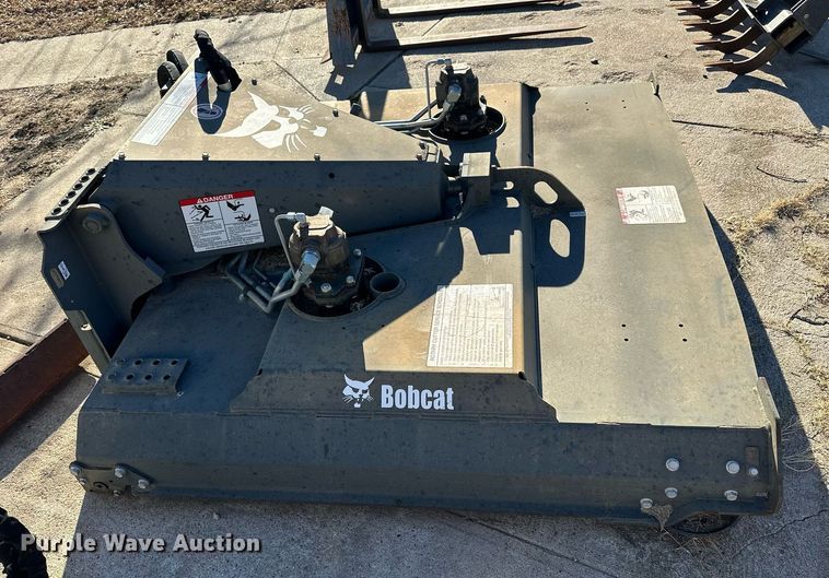 image for item NS9089 2018 Bobcat 72  skid steer rotary mower