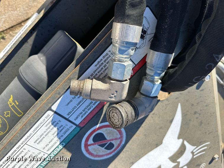 image for item NS9089 2018 Bobcat 72  skid steer rotary mower