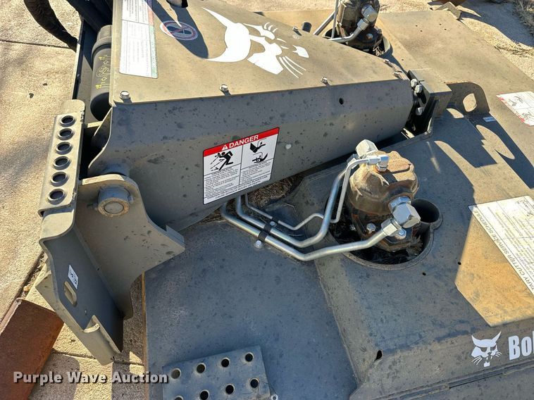 image for item NS9089 2018 Bobcat 72  skid steer rotary mower