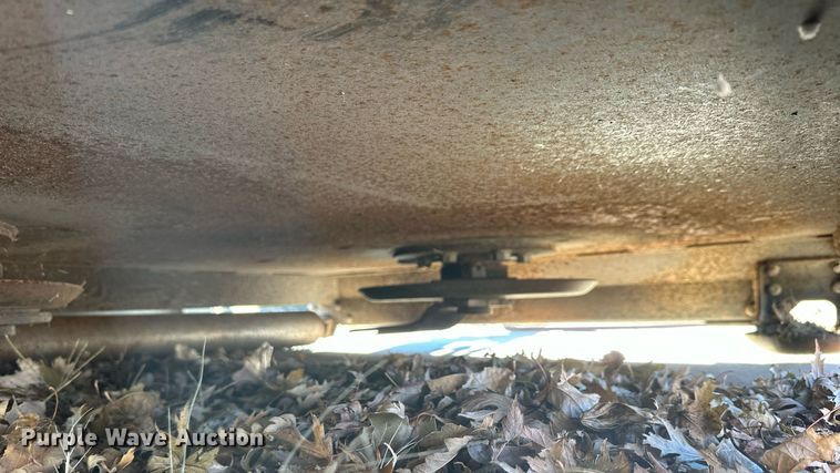 image for item NS9089 2018 Bobcat 72  skid steer rotary mower