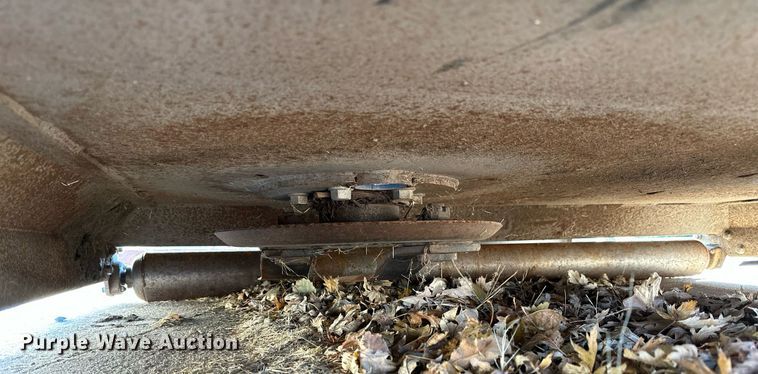 image for item NS9089 2018 Bobcat 72  skid steer rotary mower