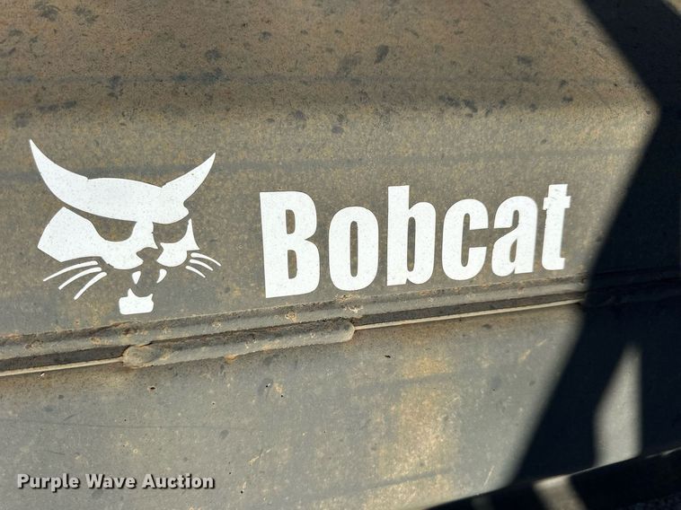 image for item NS9089 2018 Bobcat 72  skid steer rotary mower