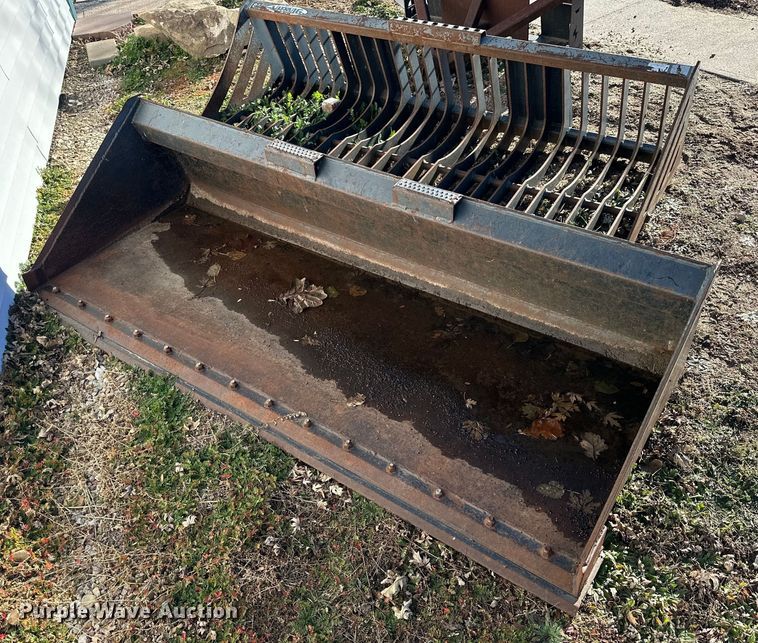 image for item NS9091 Skid steer bucket