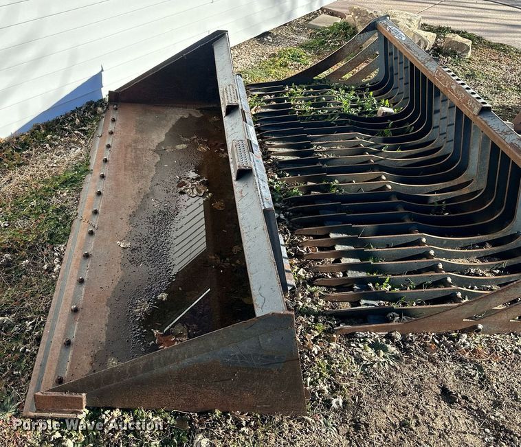 image for item NS9091 Skid steer bucket