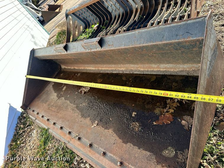 image for item NS9091 Skid steer bucket