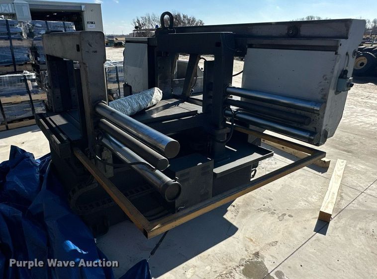 image for item NS9110 HYD-Mech M-20A  industrial band saw