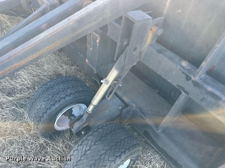 image for item NS9113 1984 Oshkosh WT2206  dump truck