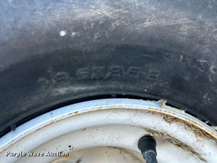 image for item NS9113 1984 Oshkosh WT2206  dump truck