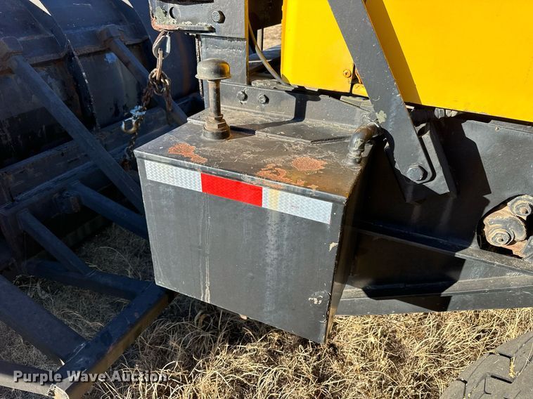 image for item NS9113 1984 Oshkosh WT2206  dump truck